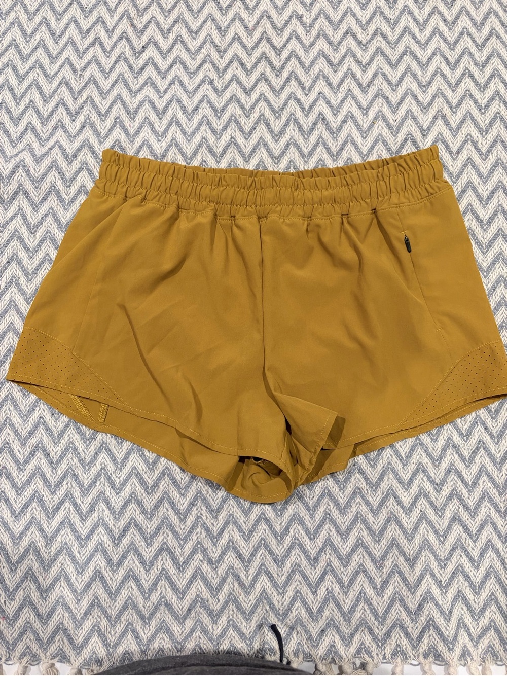CALIA by Carrie Underwood Mustard Yellow Athletic Running Shorts – Size Small